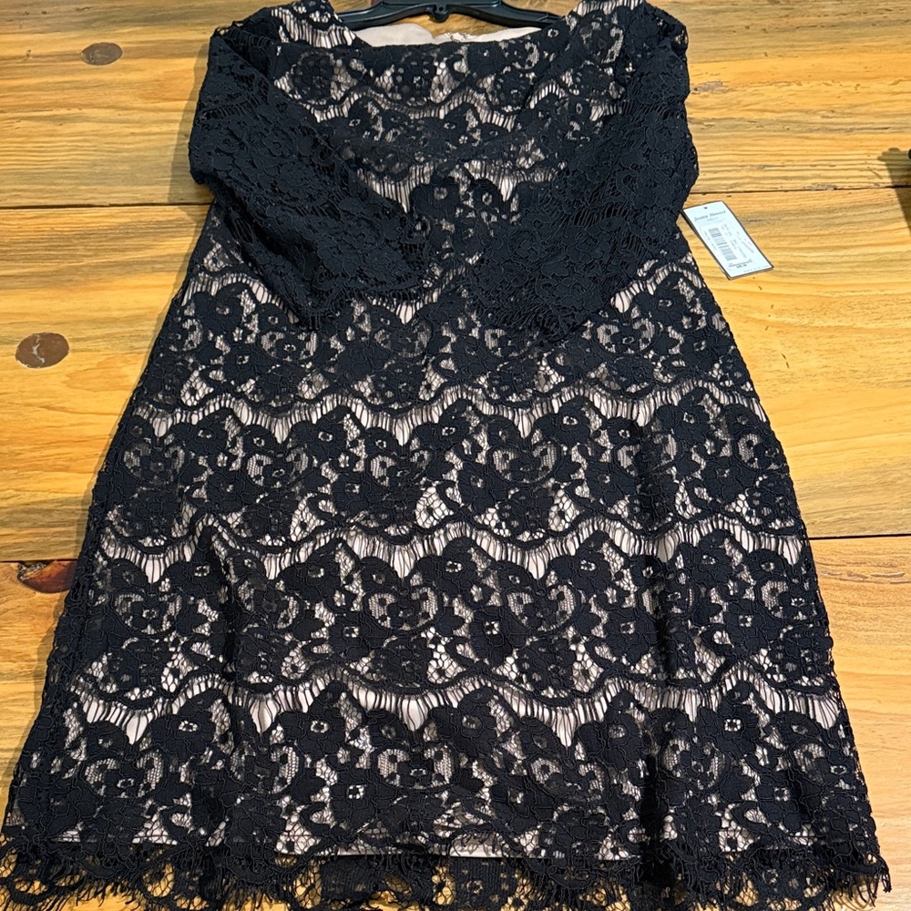 Jessica Howard Beautiful Black Lace Midi Dress with Nude Lining, NWT - Picture 5 of 8